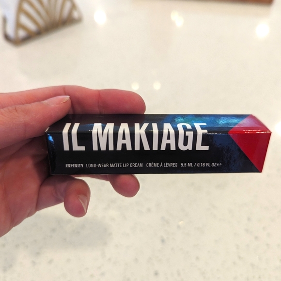 INFINITY LIP CREAMLONG-WEAR MATTE LIP COLOR - Picture 5 of 9